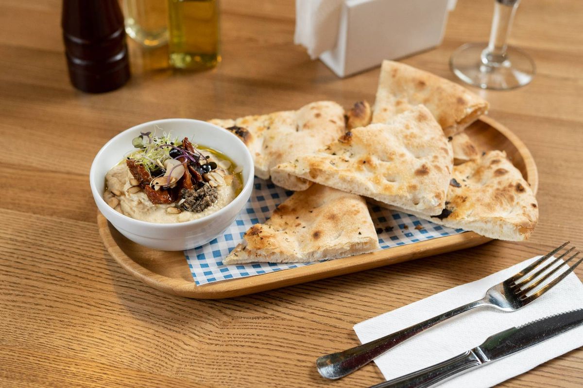 Hummus cu Trufe - Happy Hour